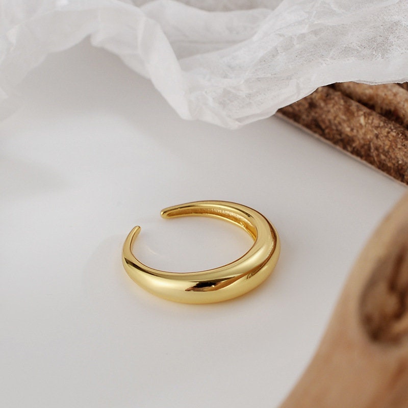 Tubular Ring
