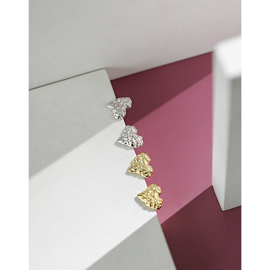 18K Gold Hammered Small Heart Stud Earring, Brass Heart Earring, Tiny Heart Stud Earring, Dainty Little Heart Stud, Tiny Hammered Heart Stud