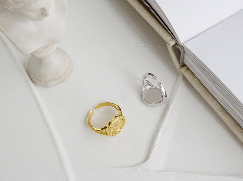 18K Gold Vermeil Tiny Roman Coin Ring, Signet Ring, Dainty Ring, Caesar Intaglio Roman Coin Ring, Midi Ring, Solitaire Ring, Gift for Mom