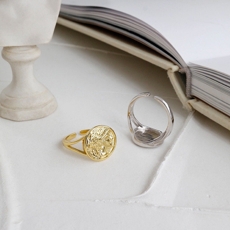 18K Gold Vermeil Tiny Roman Coin Ring, Signet Ring, Dainty Ring, Caesar Intaglio Roman Coin Ring, Midi Ring, Solitaire Ring, Gift for Mom
