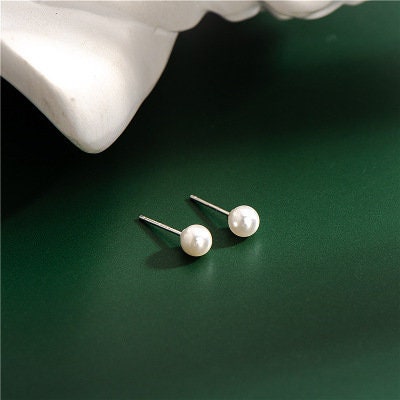 Pearl Stud Earrings, Bridesmaid Earrings and  Bridal  Real Pearl Stud Earrings, Wedding earrings Bridal Gifts, 6mm Freshwater Pearl Studs