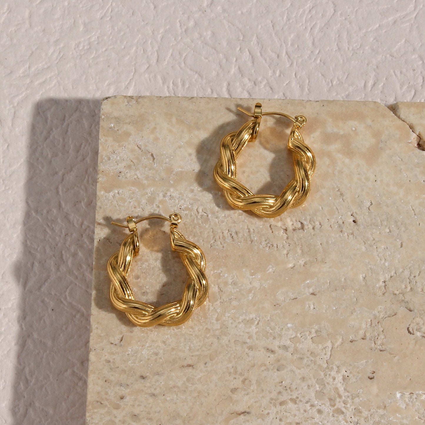 18K Gold Non Tarnish Chunky Striped Texture Twisted Hoop Earrings, Jewelry Gold Plated Stainless Steel Hoop Earring