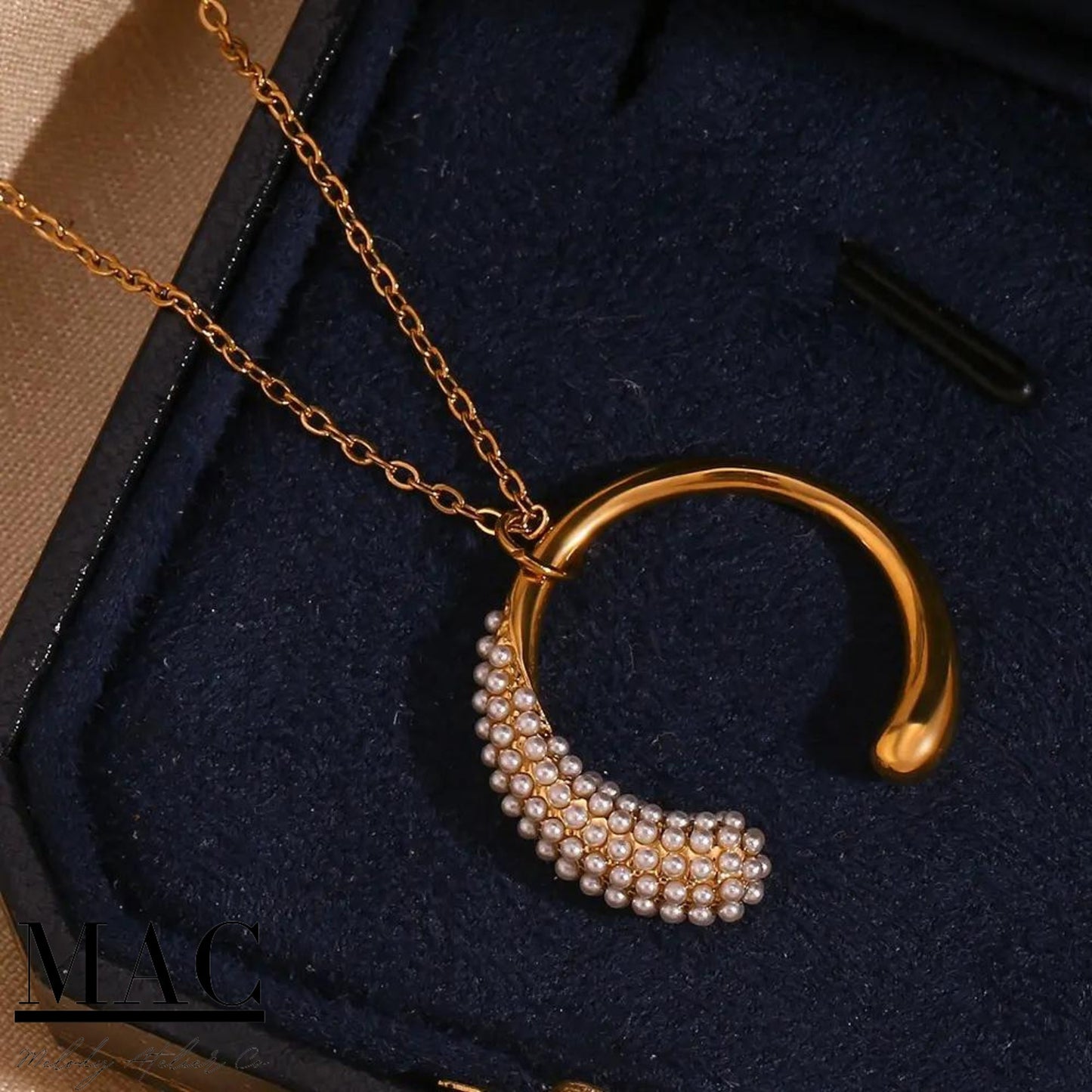 Pearl Moon Necklace,Minimalist Pearl Necklace,Gold necklace, pearl necklace,Bridesmaids Gifts,Sun Pendant Necklace with Mother of Pearl